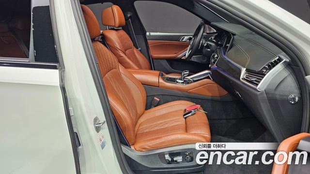 BMW X6 (G06) M50i 2023 — фото 32
