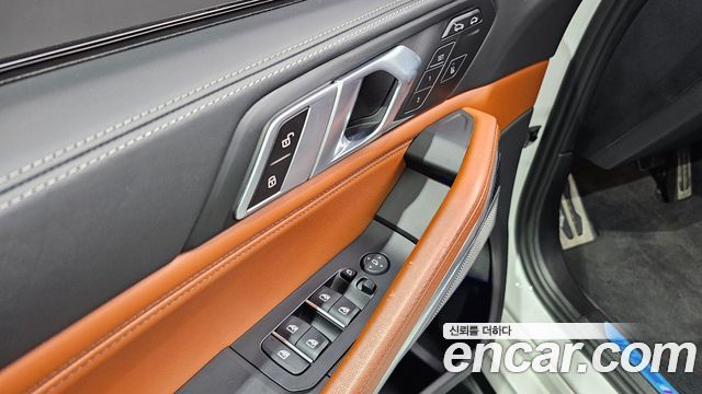 BMW X6 (G06) M50i 2023 — фото 33
