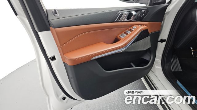 BMW X7 (G07) xDrive 40d M Sport 6STR 2025 — фото 24