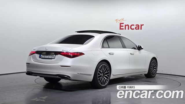 Mercedes-Benz S-Class (W223) S580L 4MATIC 2023 — фото 2