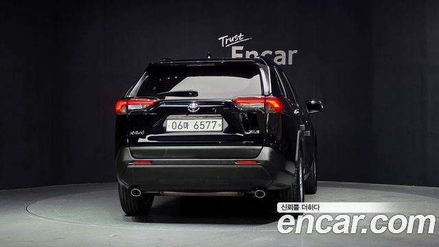 Toyota RAV4 (V) 2.5 2WD 2019 — фото 4