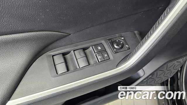 Toyota RAV4 (V) 2.5 2WD 2019 — фото 35