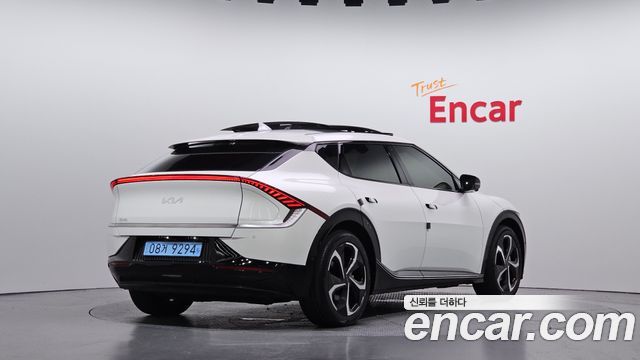 Kia EV6 Long Range Earth 2023 — фото 2