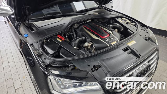 Audi S8 4.0 TFSI quattro D4 2014 — фото 6