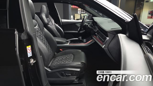 Audi Q8 (4M) 55 TFSI Quattro Premium 2022 — фото 15