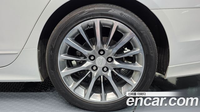 Cadillac CT6 3.6 Sport AWD 2019 — фото 21