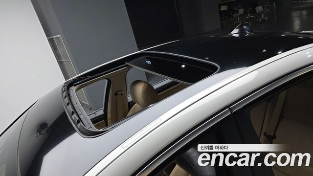 BMW 5 Series (F10) 520d Luxury 2014 — фото 15