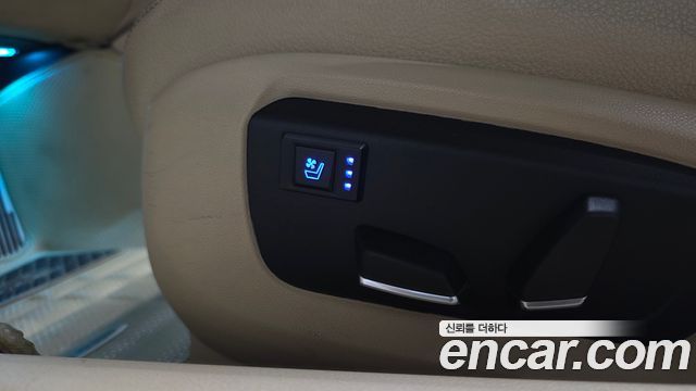BMW 5 Series (F10) 520d Luxury 2014 — фото 18