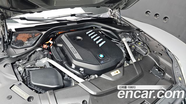 BMW 7 Series (G11) 745Le iPerformance M Sport 2021 — фото 6