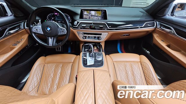 BMW 7 Series (G11) 745Le iPerformance M Sport 2021 — фото 7