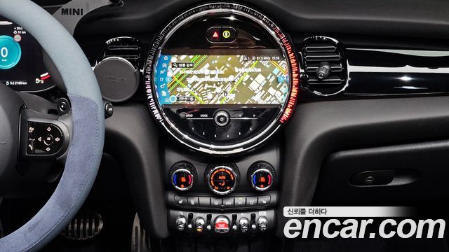 MINI Cooper S Convertible JCW 3rd 2024 — фото 15