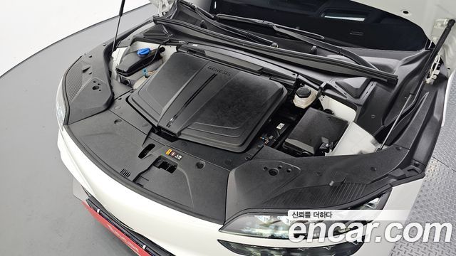 Genesis GV60 Standard AWD 2022 — фото 6