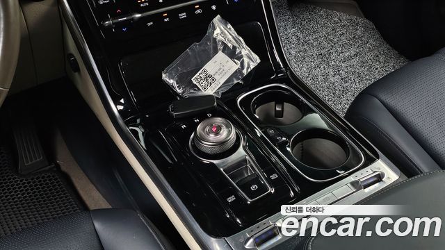 Kia Carnival (IV) Gasoline 9-seater Limousine(Special vehicle) 2021 — фото 9