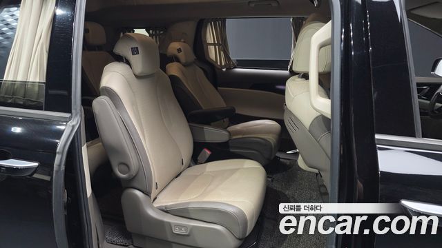 Kia Carnival (IV) Diesel 9-Seater Hi-Limousine Signature 2021 — фото 12