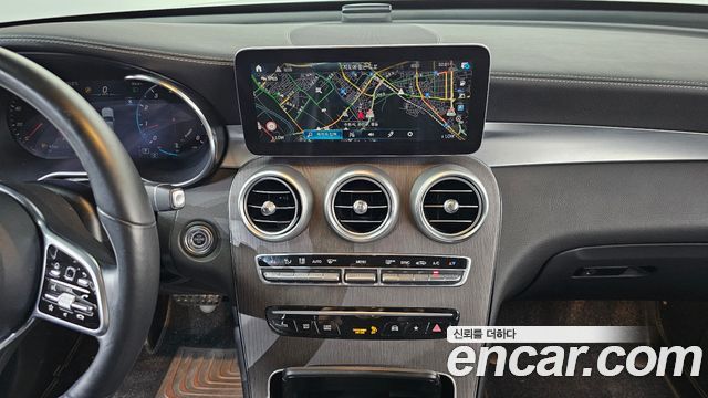 Mercedes-Benz GLC-Class (X253) GLC300 4MATIC 2022 — фото 13