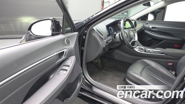 Hyundai Sonata (DN8) 2.0 Premium Plus 2022 — фото 10