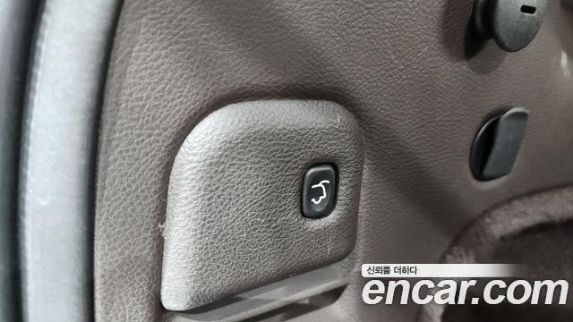 Jeep Grand Cherokee 3.0 Diesel Overland Summit WK2 2015 — фото 16