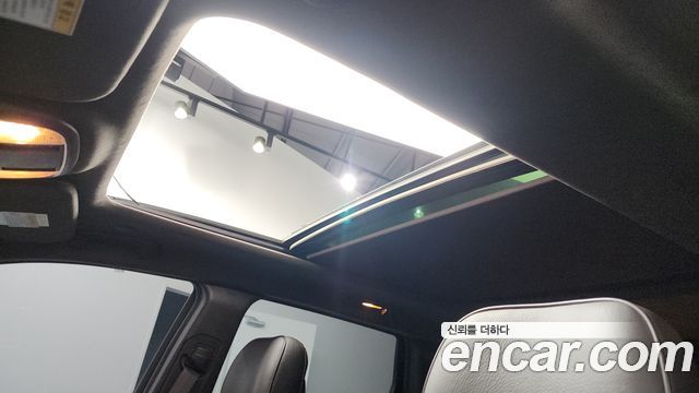 Jeep Grand Cherokee 3.0 Diesel Overland Summit WK2 2015 — фото 17
