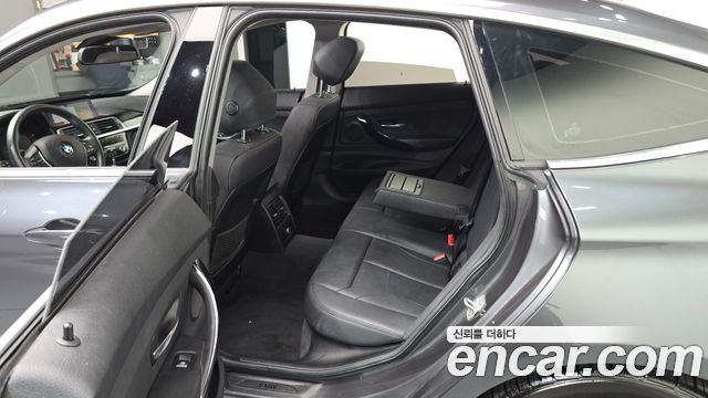 BMW 3 Series GT (F34) GT 320d xDrive 2020 — фото 11