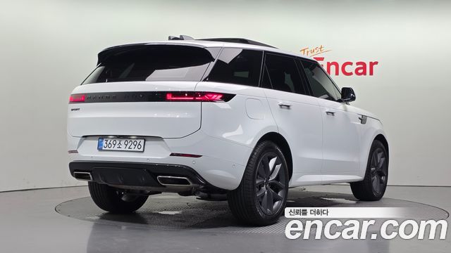 Land Rover Range Rover Sport (III) P360 HSE Dynamic 2025 — фото 2
