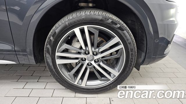 Audi Q5 (FY) 50 TDI Quattro Premium 2020 — фото 21