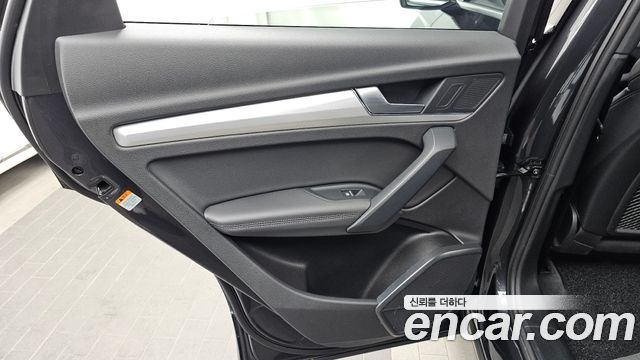 Audi Q5 (FY) 50 TDI Quattro Premium 2020 — фото 25