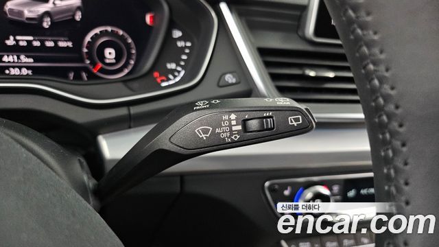 Audi Q5 (FY) 50 TDI Quattro Premium 2020 — фото 30