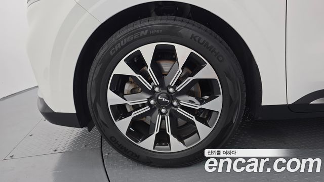 Kia Carnival (IV) Diesel 7-Seater Signature 2023 — фото 5