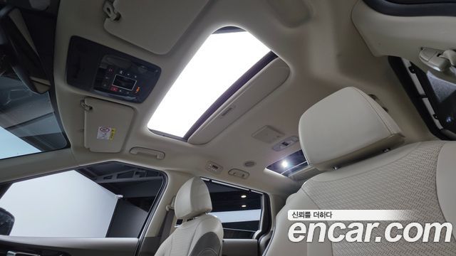 Kia Carnival (IV) Diesel 7-Seater Signature 2023 — фото 15