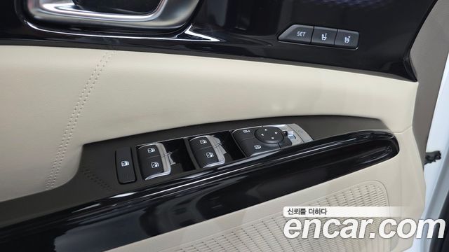 Kia Carnival (IV) Diesel 7-Seater Signature 2023 — фото 16