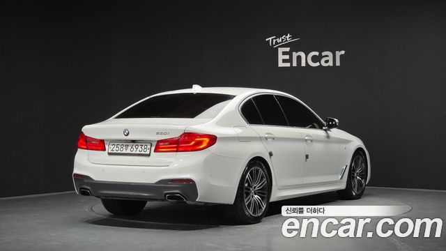 BMW 5 Series (G30) 530i M Sport Package Plus 2019 — фото 2