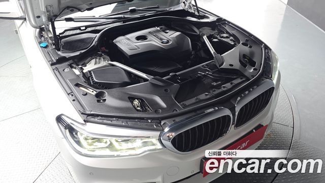 BMW 5 Series (G30) 530i M Sport Package Plus 2019 — фото 6