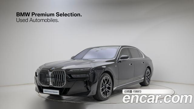 BMW 7 Series (G70) 740d xDrive M Sport
