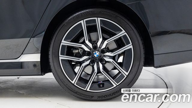 BMW 7 Series (G70) 740d xDrive M Sport 2024 — фото 5