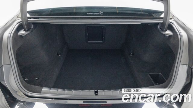 BMW 7 Series (G70) 740d xDrive M Sport 2024 — фото 24