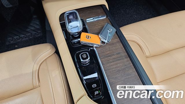 Volvo S90 B5 Ultimate Bright 2023 — фото 9
