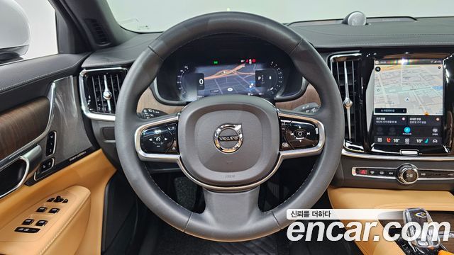 Volvo S90 B5 Ultimate Bright 2023 — фото 13