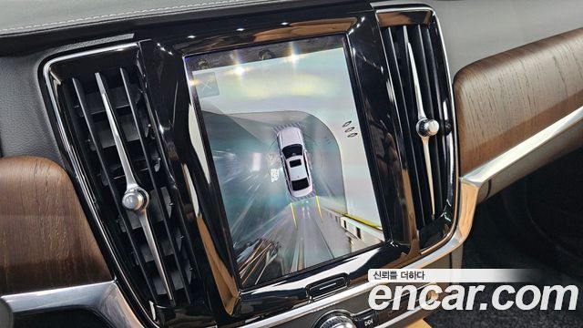 Volvo S90 B5 Ultimate Bright 2023 — фото 14