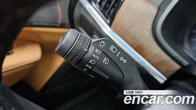 Volvo S90 B5 Ultimate Bright 2023 — фото 19