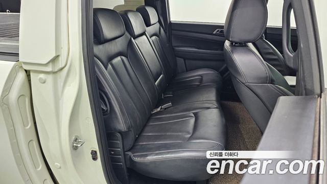 KG Mobility (SsangYong) Rexton Sports Khan Diesel 2.2 4WD Prestige 2021 — фото 11