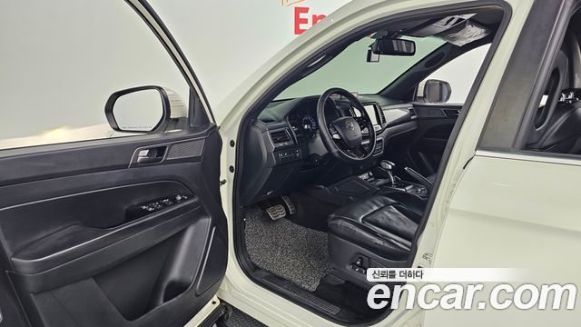 KG Mobility (SsangYong) Rexton Sports Khan Diesel 2.2 4WD Prestige 2021 — фото 26