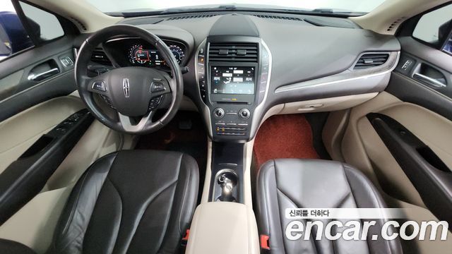 Lincoln MKC 2.0 AWD 2019 — фото 7