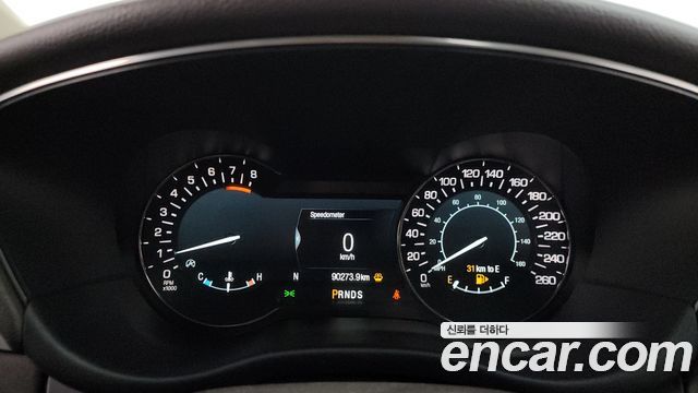 Lincoln MKC 2.0 AWD 2019 — фото 8