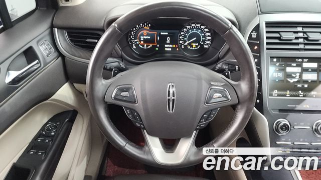Lincoln MKC 2.0 AWD 2019 — фото 13