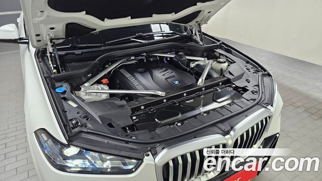 BMW X5 (G05) xDrive 40i M Sport 2025 — фото 6
