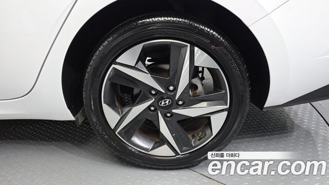 Hyundai Avante (CN7) 1.6 Inspiration 2021 — фото 21