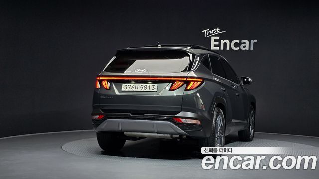 Hyundai Tucson (NX4) Gasoline 1.6 Turbo 2WD Inspiration 2021 — фото 4