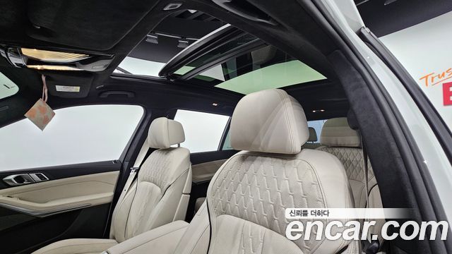 BMW X7 (G07) xDrive 40i M Sport 6STR 2025 — фото 18