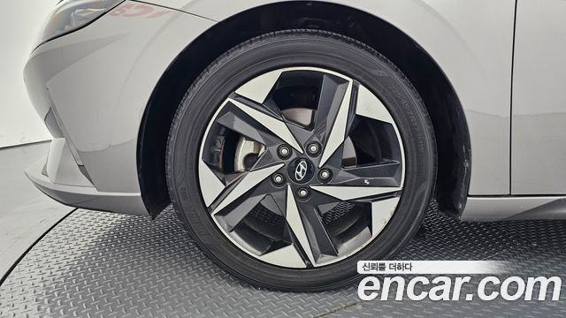 Hyundai Avante (CN7) 1.6 Inspiration 2021 — фото 5