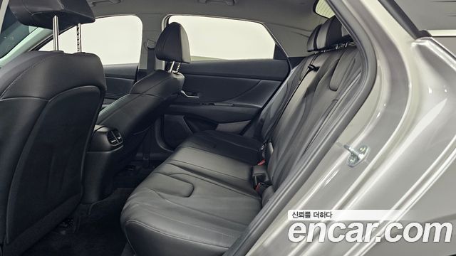 Hyundai Avante (CN7) 1.6 Inspiration 2021 — фото 26